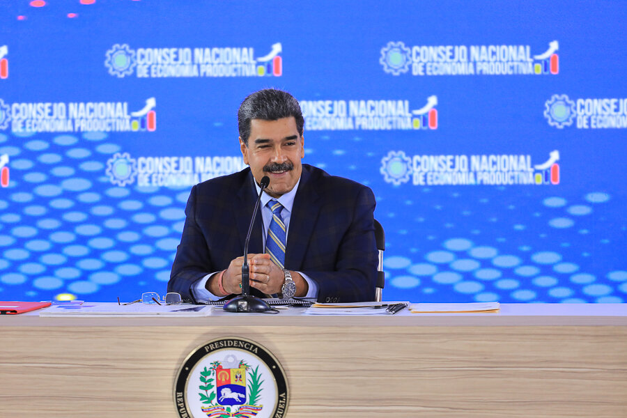 President Maduro at an event of the National Council of Productive Economy. Photo: Presidential Press.